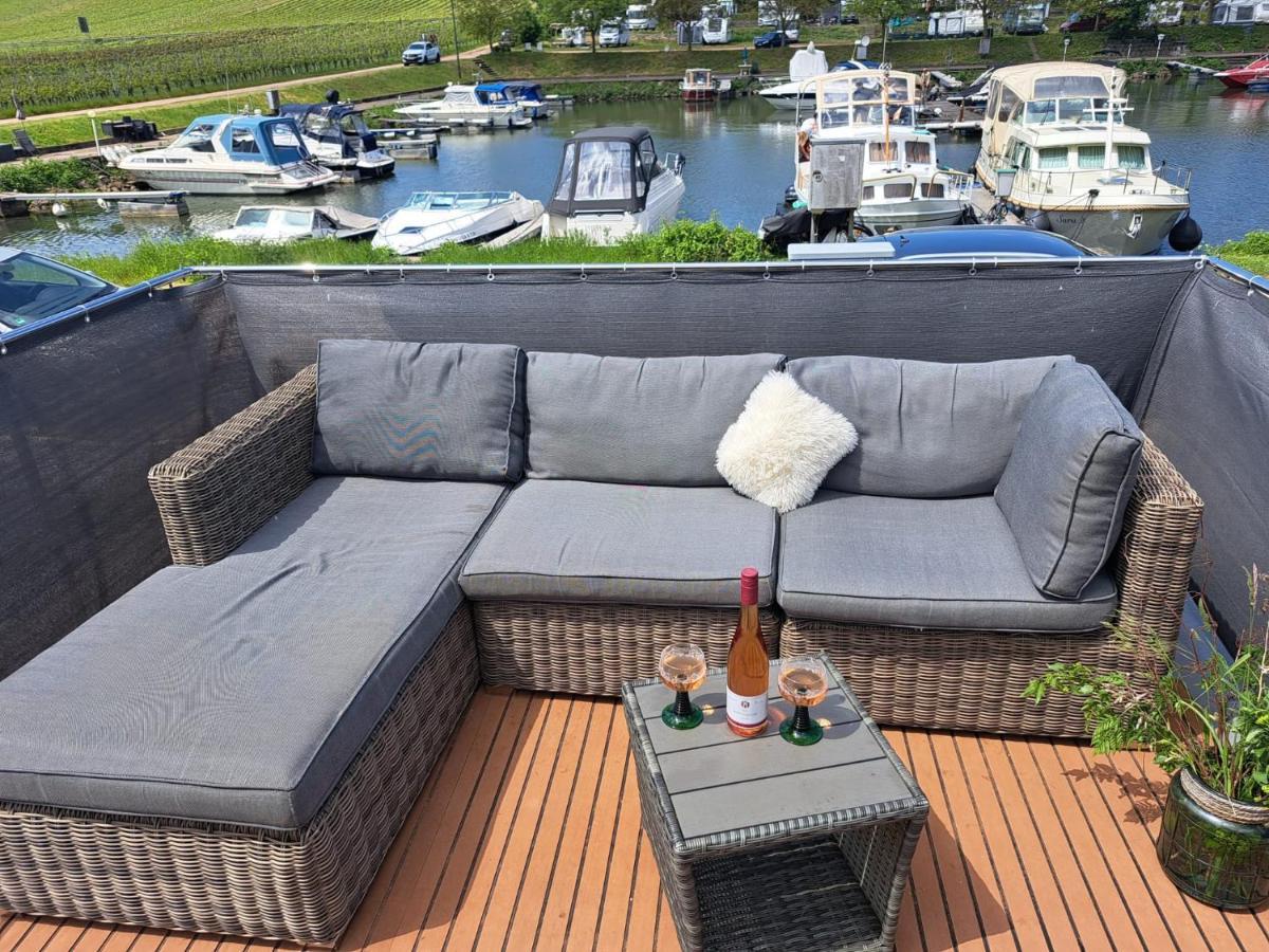 Hausboot Moselrose In Poelich Hotel Polich Kültér fotó